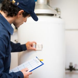 3 Things That Can Cause Your Hot Water Heater to Burst